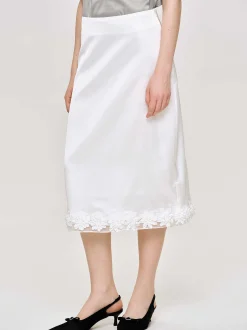 Clothing-Source Unknown Applique Satin Skirt, White