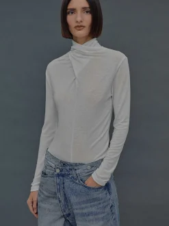 Clothing-Source Unknown Daye Cross Neck Wool T-Shirt, White