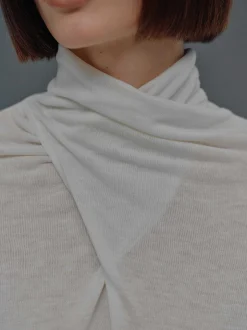 Tops-Source Unknown Daye Cross Neck Wool T-Shirt, White