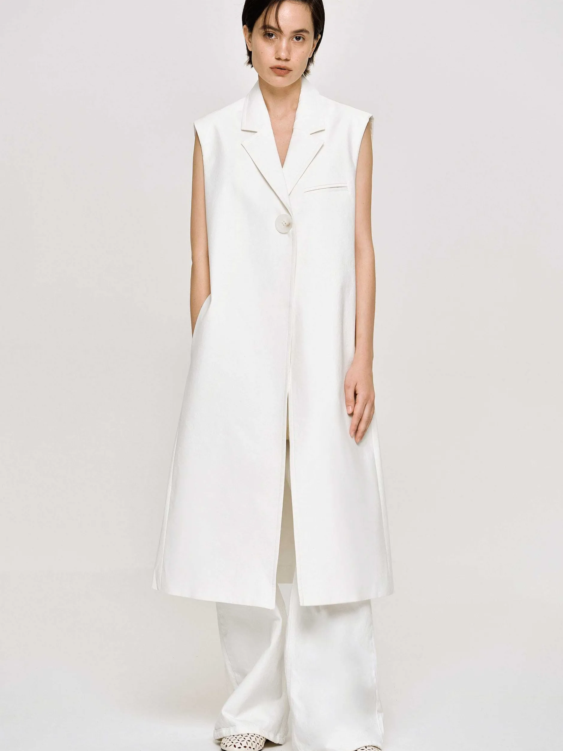 Outerwear-Source Unknown Sleeveless Long Blazer, White