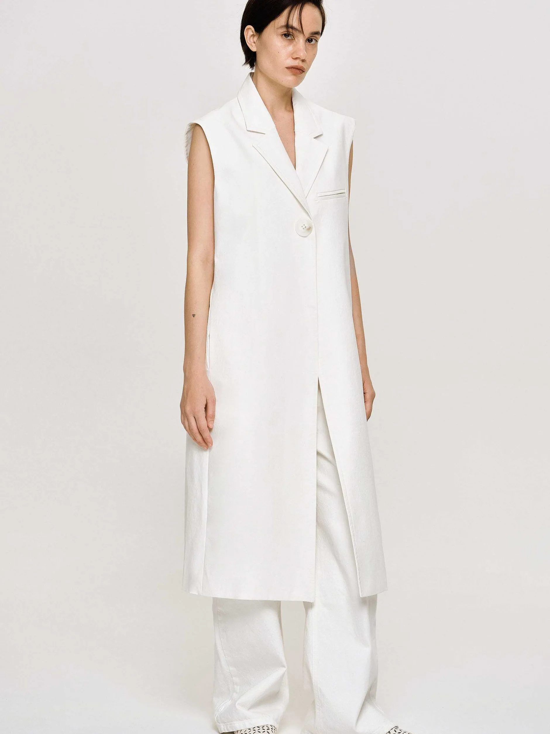 Outerwear-Source Unknown Sleeveless Long Blazer, White